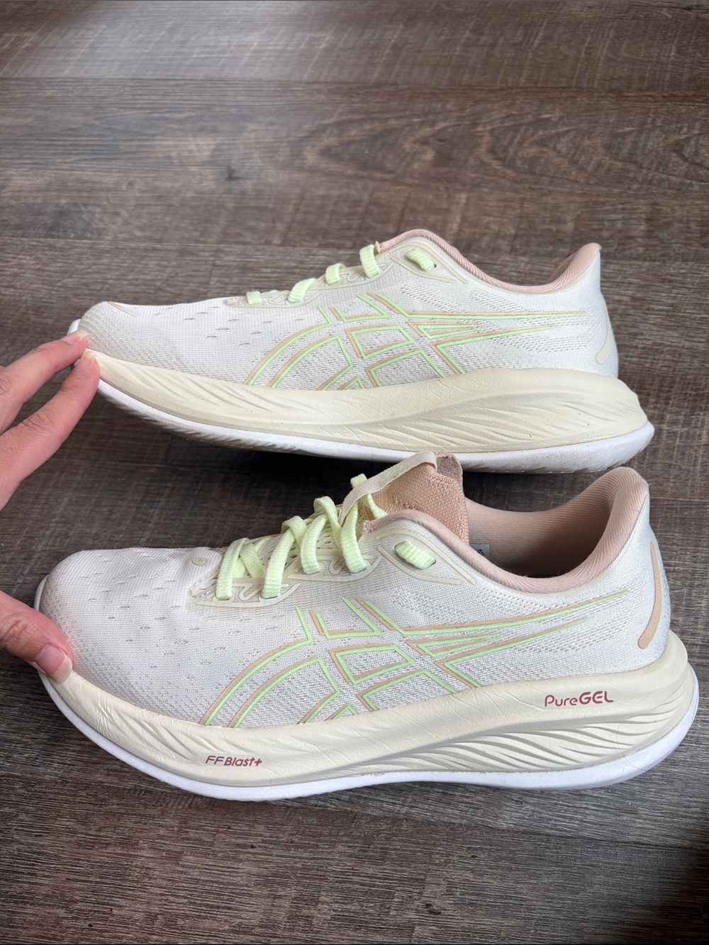 ASICS Gel-Cumulus 26 Running Shoes Women’s 9.5 Cream/Mint Athletic - Picture 6 of 10
